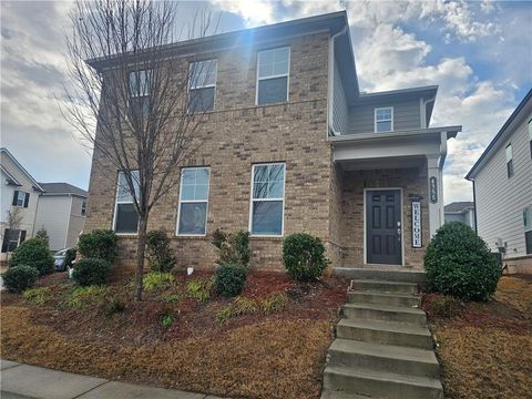 Homes For Sale - 4355 Magpie Drive<br/> Hoschton, GA 30548