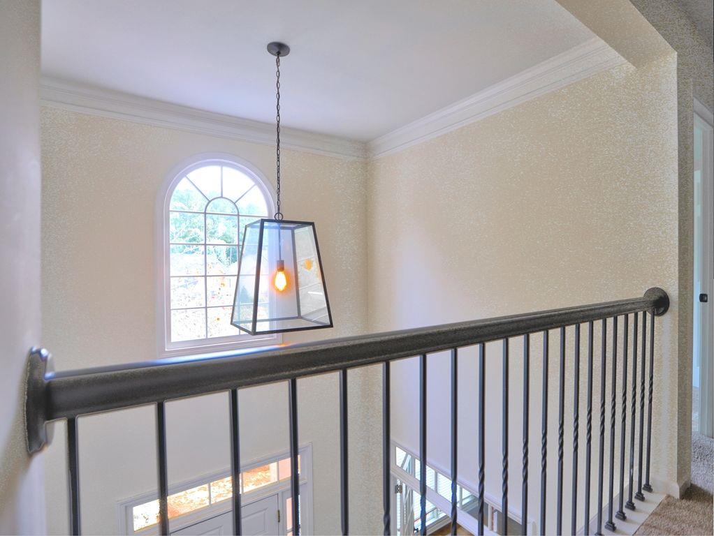 NORTHAMPTON - Residential