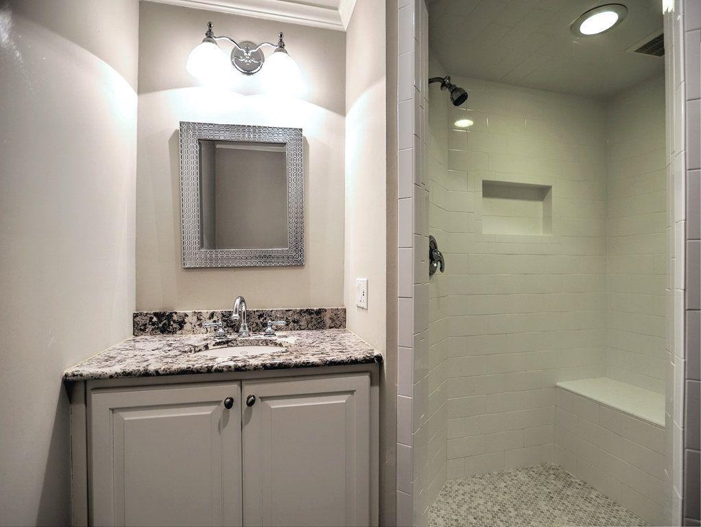 NORTHAMPTON - Residential