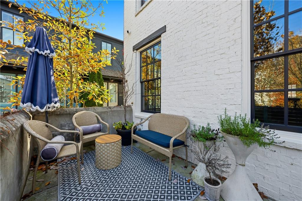 2061 Telfair Circle NE