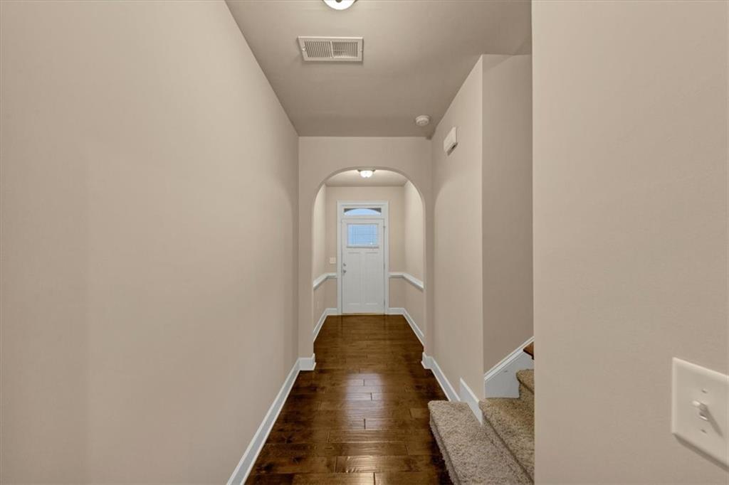 2432 Whiteoak Run SE 20
