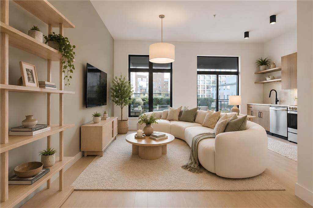 567 Ponce De Leon Avenue 319