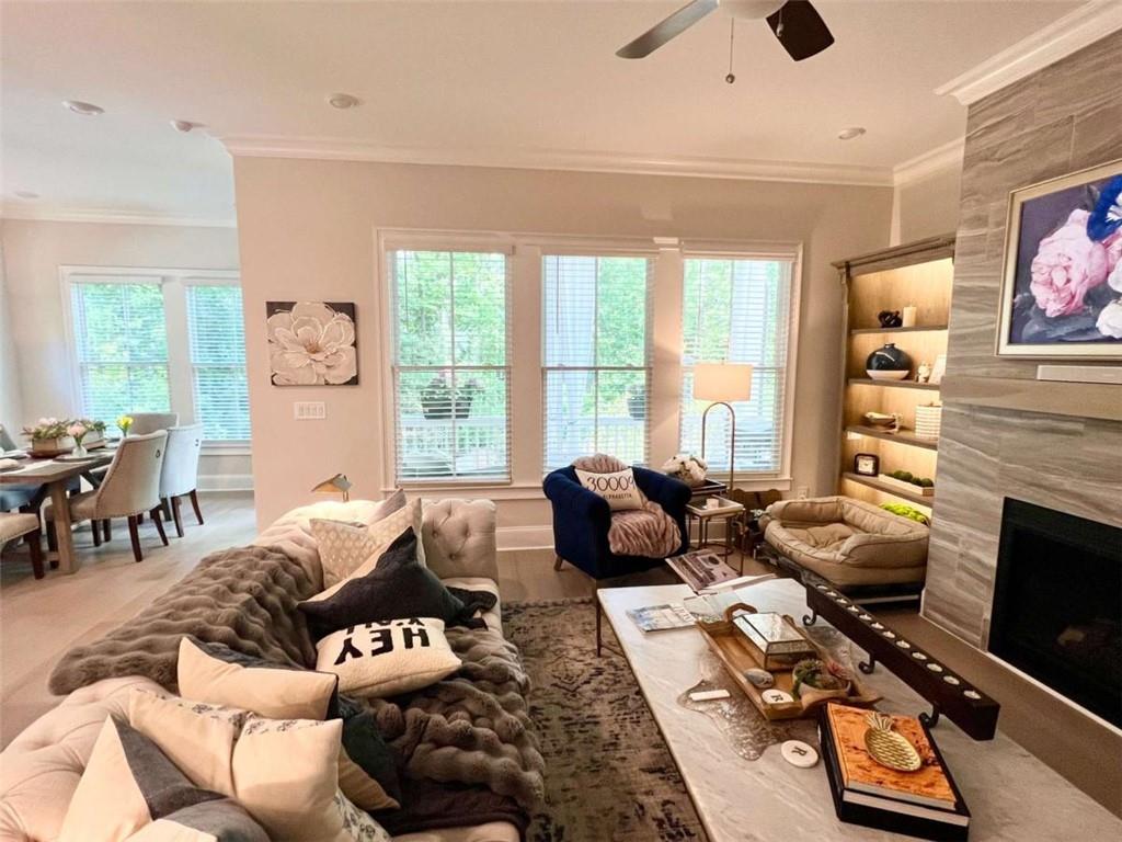 410 Anglin Walk