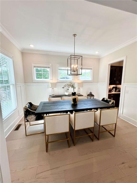 410 Anglin Walk