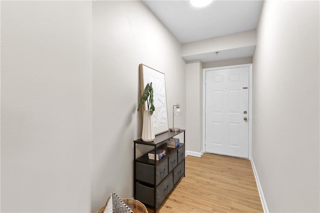 1280 W Peachtree Street NW 1712