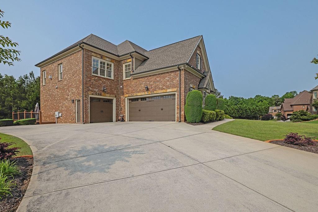 2450 Weber Heights Way