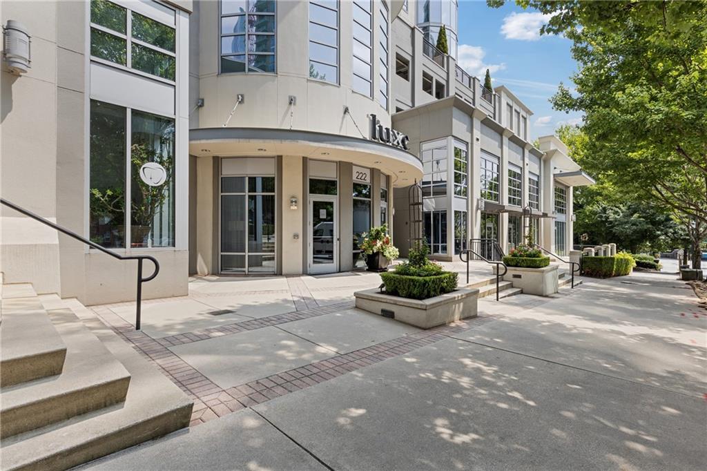 222 12th Street NE 2108