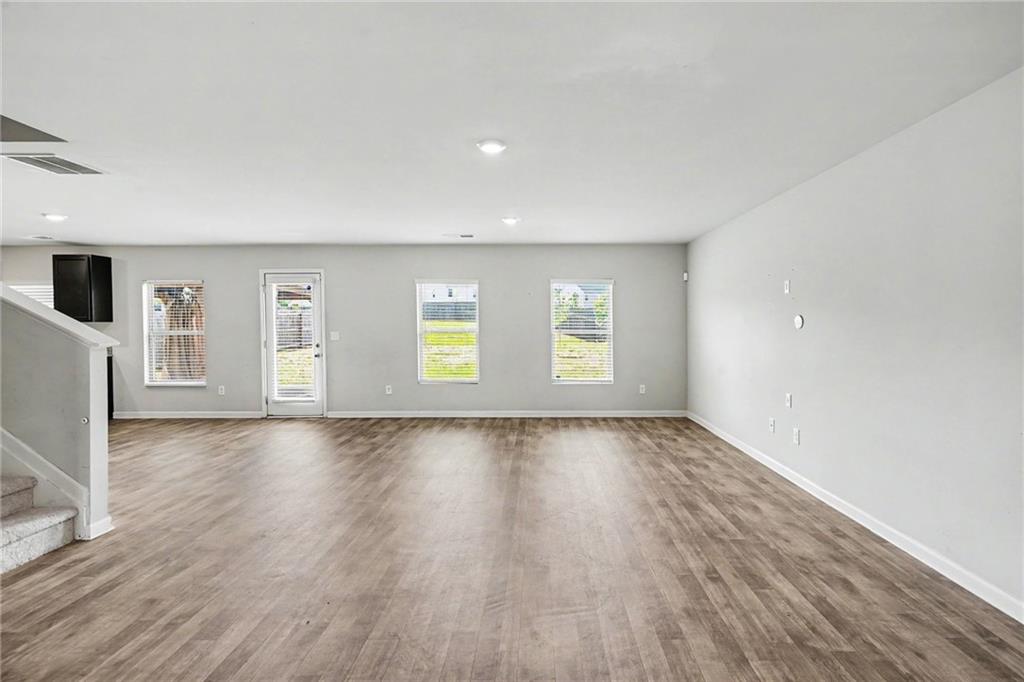 2324 Burnett Lane