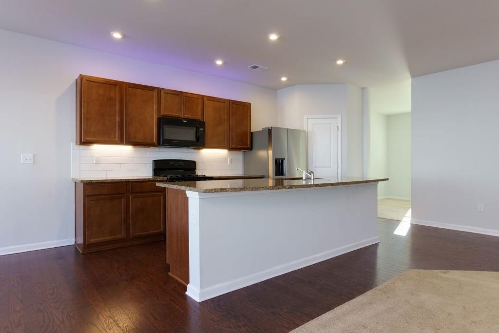 816 Royal Red Court, Mcdonough, Georgia image 10