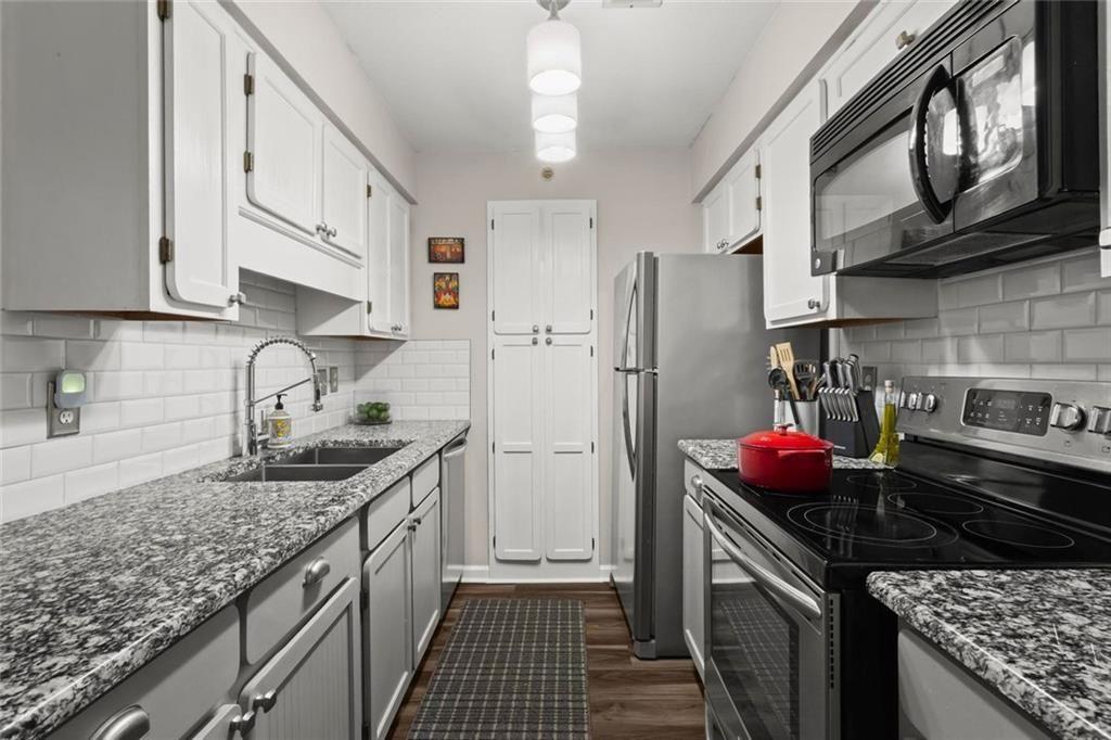 1214 Highland Bluff Dr. SE Drive SE 214