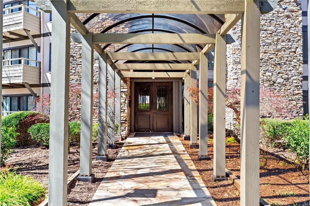 1214 Highland Bluff Dr. SE Drive SE 214
