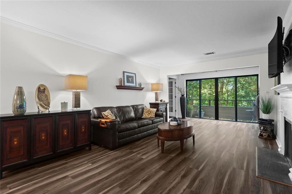 1214 Highland Bluff Dr. SE Drive SE 214