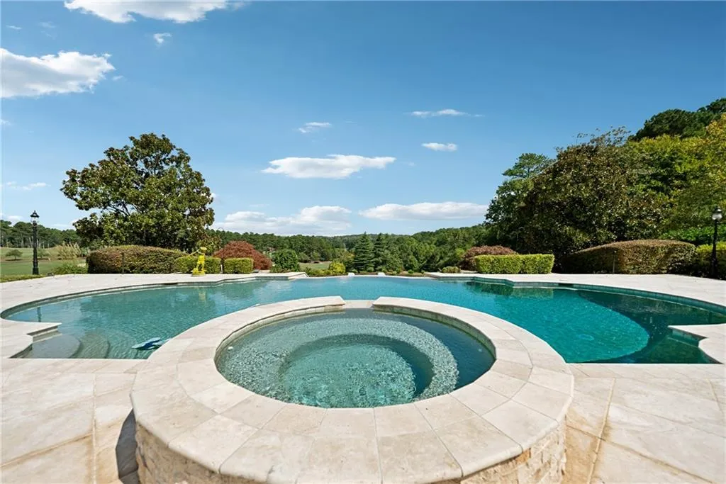 Ball Ground, Georgia 30107, United States, 8 Bedrooms Bedrooms, ,12 BathroomsBathrooms,Residential,Active,39876