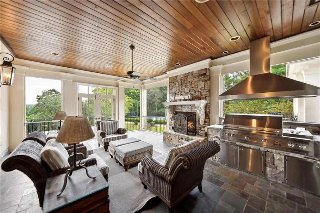 Ball Ground, Georgia 30107, United States, 8 Bedrooms Bedrooms, ,12 BathroomsBathrooms,Residential,Active,39876