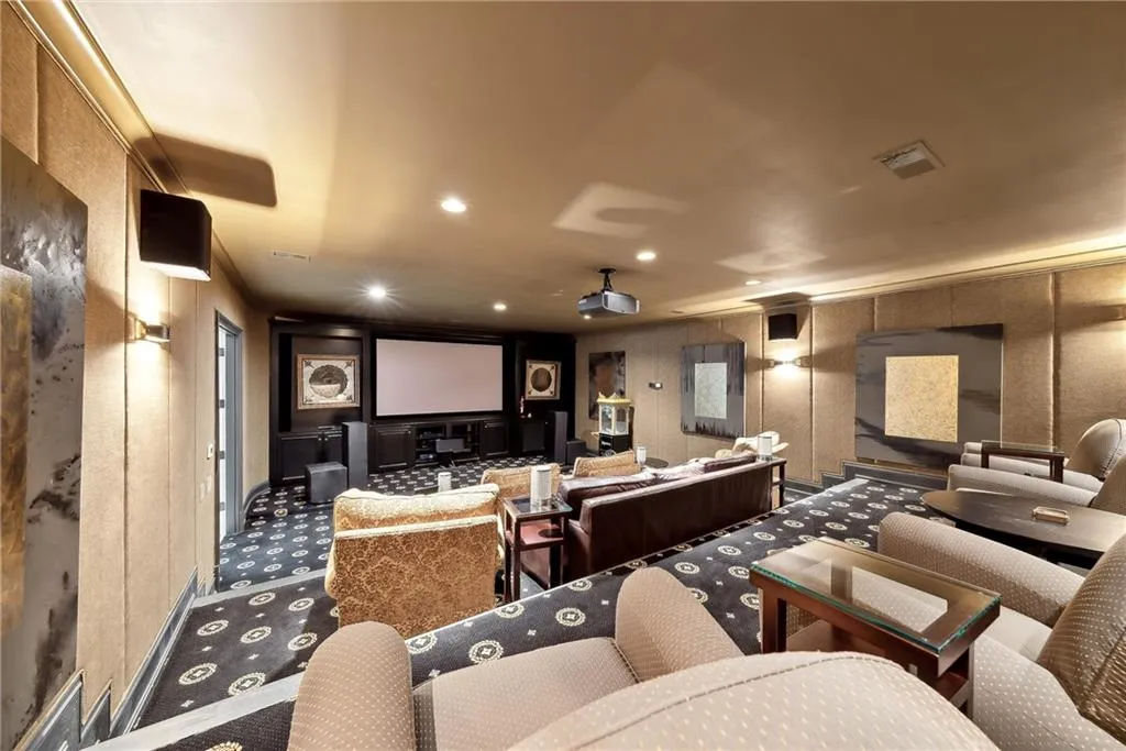 Ball Ground, Georgia 30107, United States, 8 Bedrooms Bedrooms, ,12 BathroomsBathrooms,Residential,Active,39876