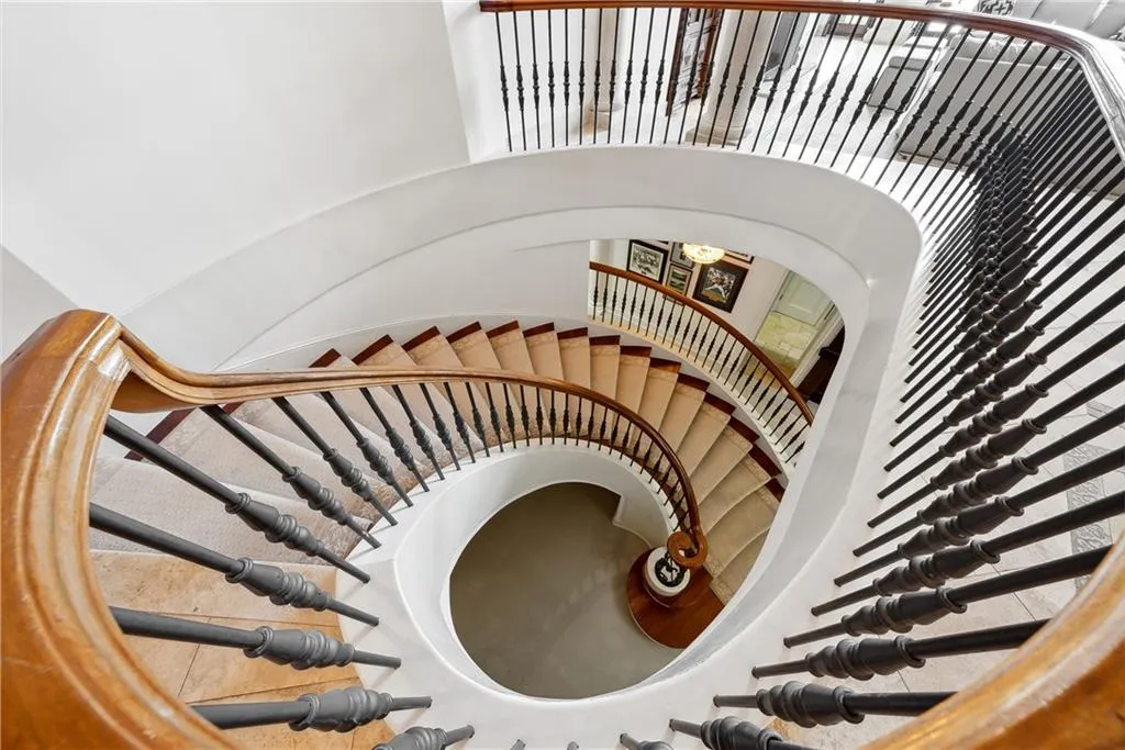 Ball Ground, Georgia 30107, United States, 8 Bedrooms Bedrooms, ,12 BathroomsBathrooms,Residential,Active,39876