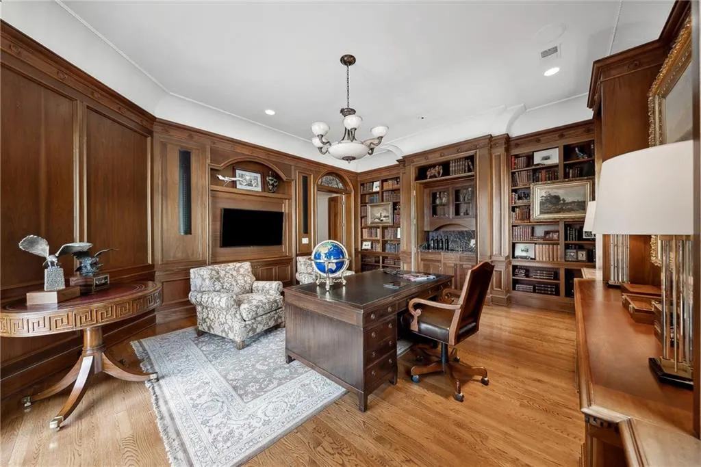 Ball Ground, Georgia 30107, United States, 8 Bedrooms Bedrooms, ,12 BathroomsBathrooms,Residential,Active,39876