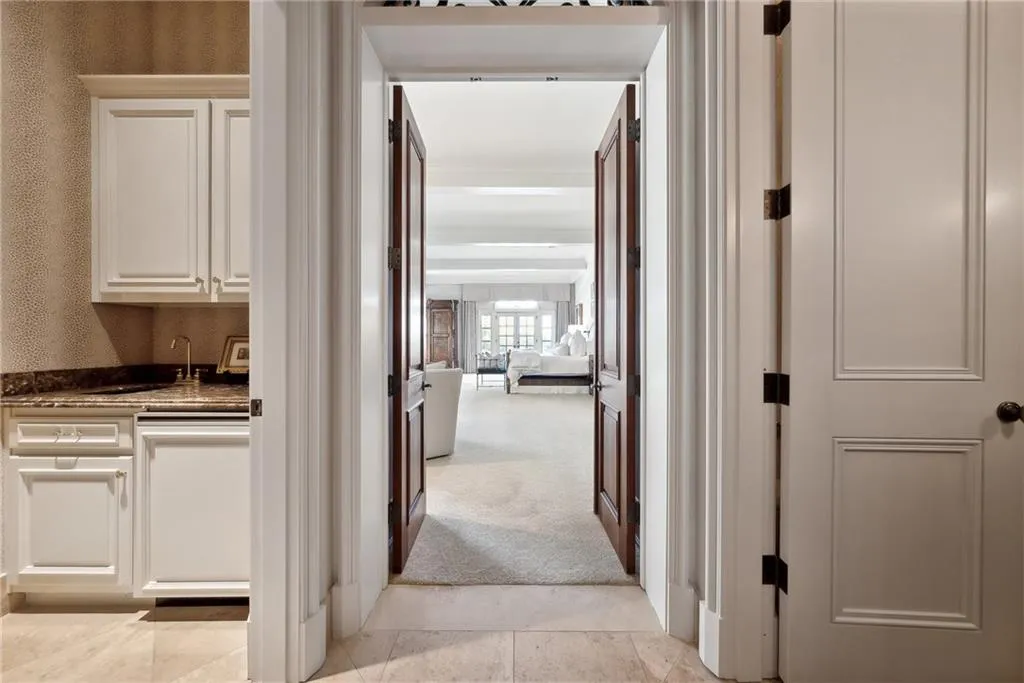 Ball Ground, Georgia 30107, United States, 8 Bedrooms Bedrooms, ,12 BathroomsBathrooms,Residential,Active,39876