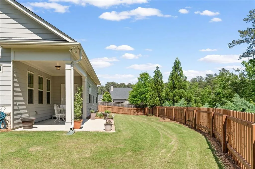 Marietta, Georgia 30060, United States, 4 Bedrooms Bedrooms, ,4 BathroomsBathrooms,Residential,Active,125707