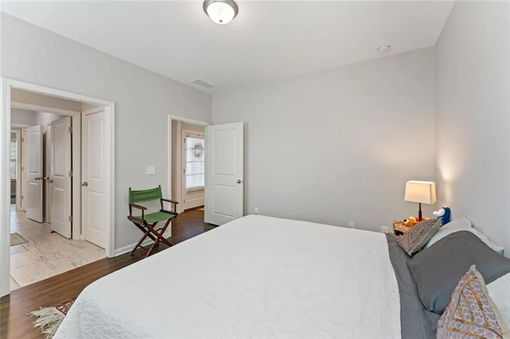 Marietta, Georgia 30060, United States, 4 Bedrooms Bedrooms, ,4 BathroomsBathrooms,Residential,Active,125707