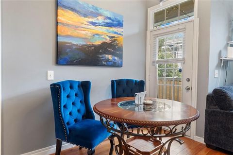 Condo For Sale - 2700 Pine Tree Road #2314<br/> Fulton County, Atlanta, GA 30324