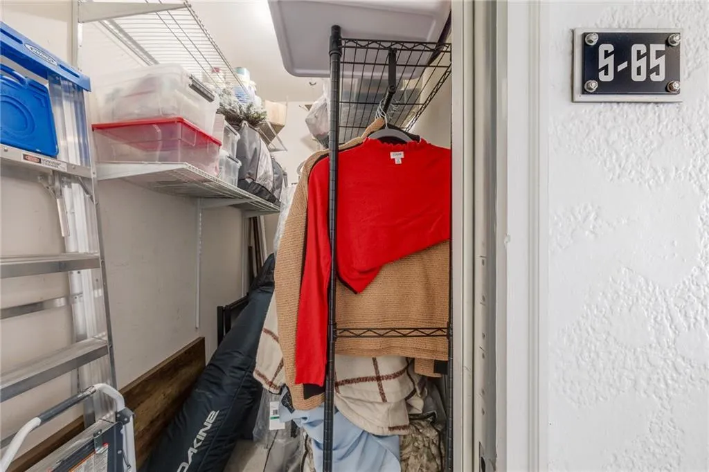 Atlanta, Georgia 30306, United States, 1 Bedroom Bedrooms, ,1 BathroomBathrooms,Residential,Pending,12882