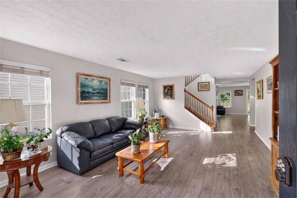 2793 Jordan Lane