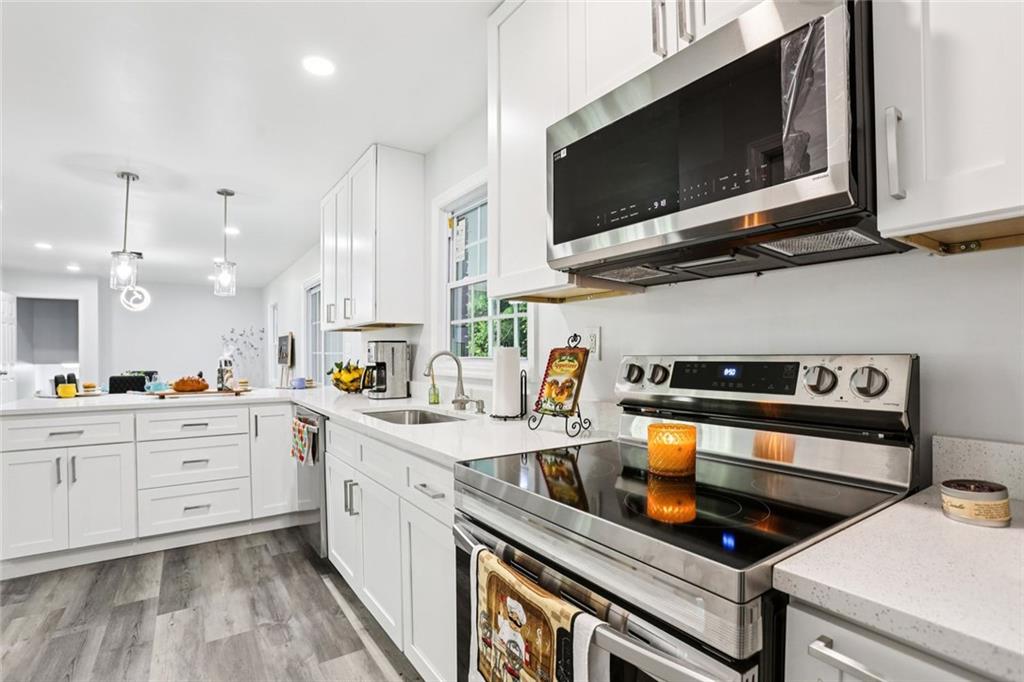 BEVERLY HILLS - Residential