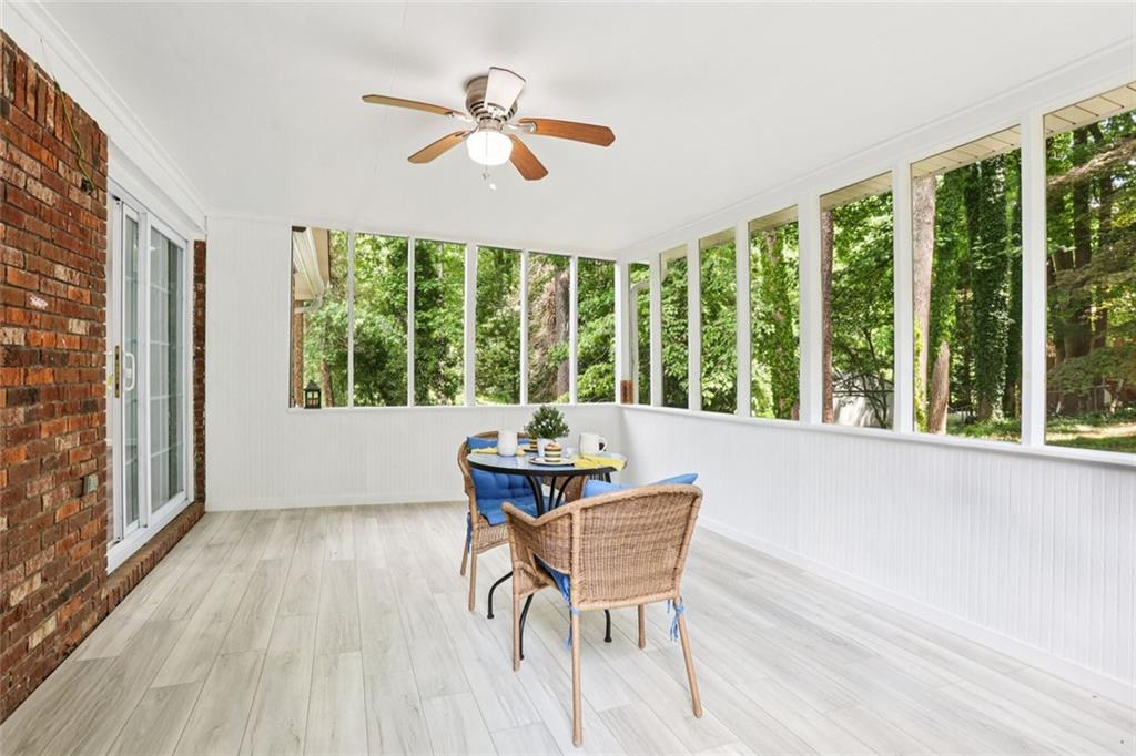 BEVERLY HILLS - Residential