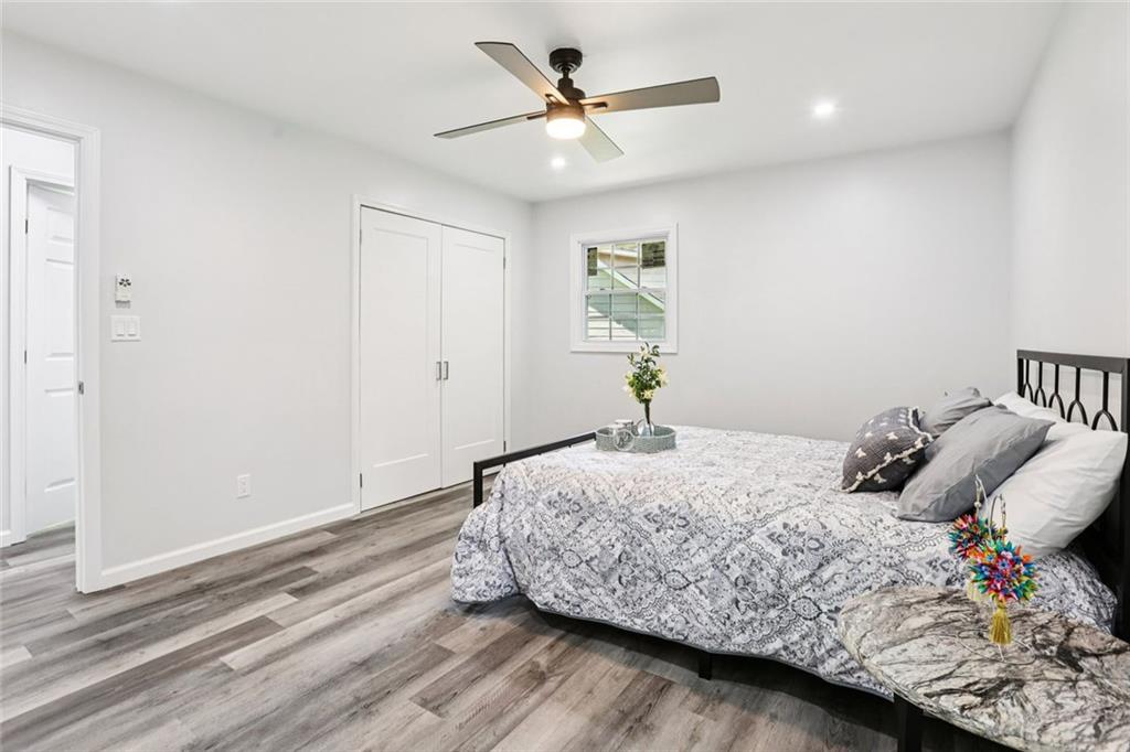 BEVERLY HILLS - Residential