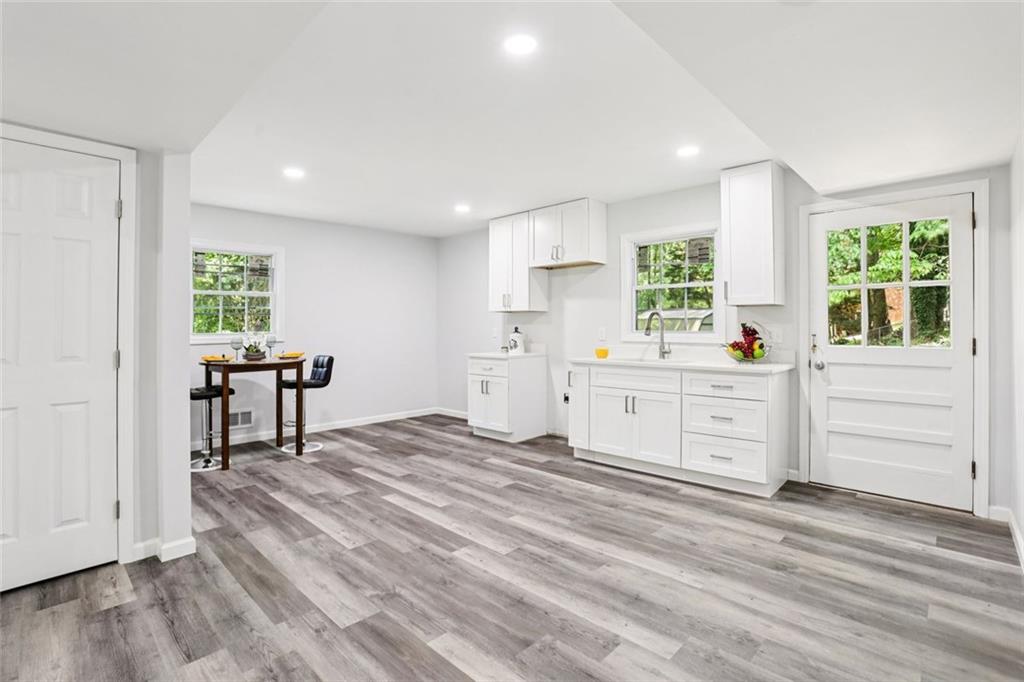 BEVERLY HILLS - Residential