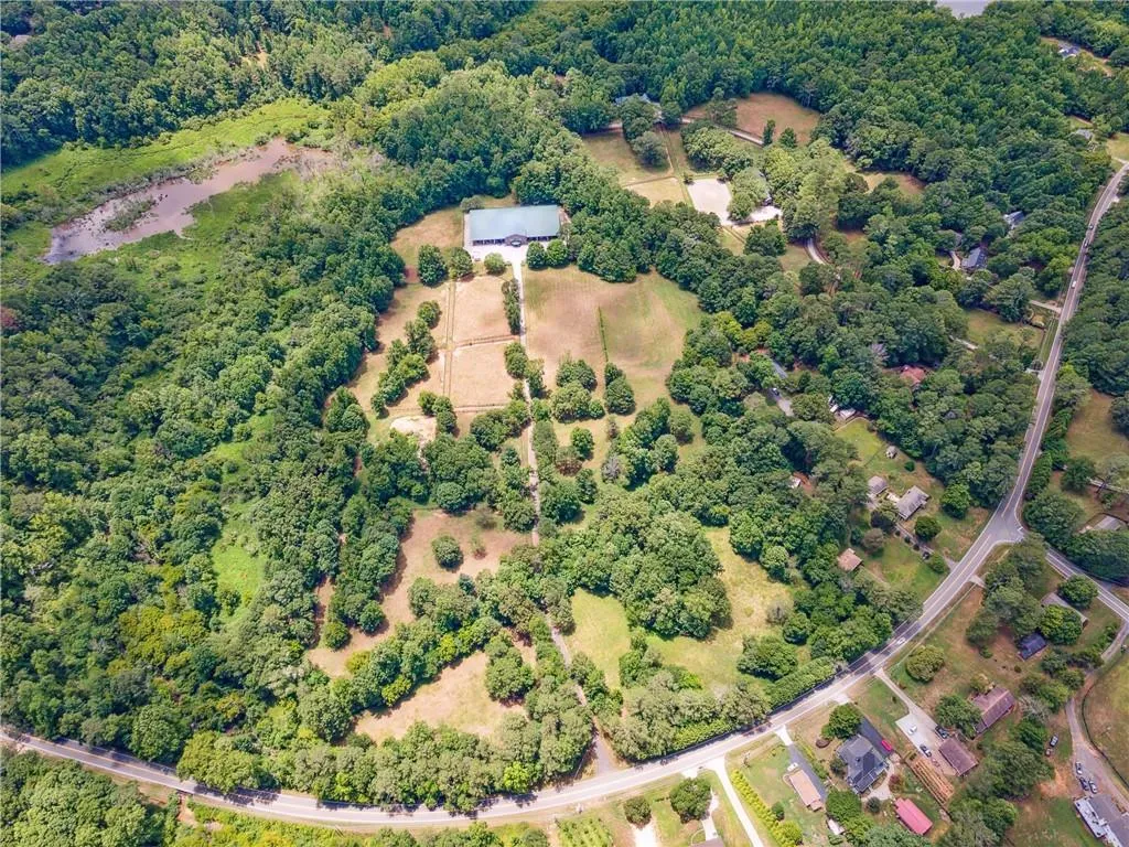 Milton, Georgia 30004, United States, 4 Bedrooms Bedrooms, ,4 BathroomsBathrooms,Residential,Contingent,51429