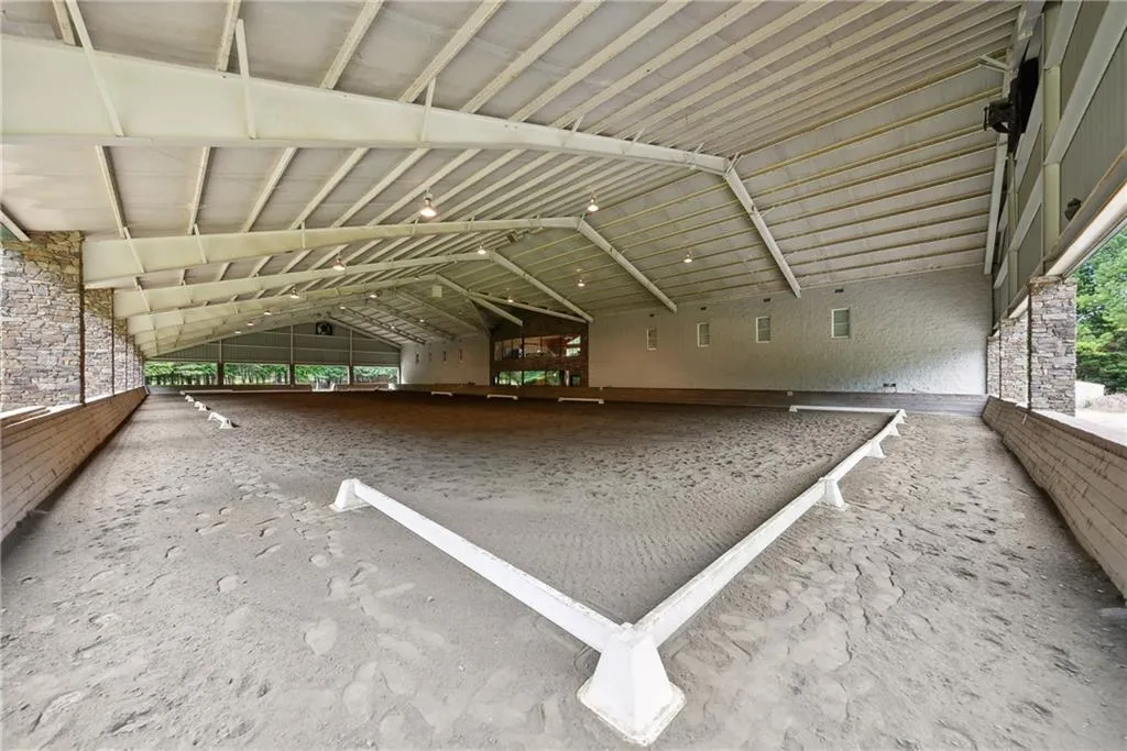 Milton, Georgia 30004, United States, 4 Bedrooms Bedrooms, ,4 BathroomsBathrooms,Residential,Contingent,51429