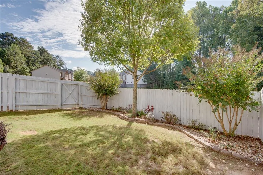 Snellville, Georgia 30078, United States, 3 Bedrooms Bedrooms, ,3 BathroomsBathrooms,Residential,Active,231225