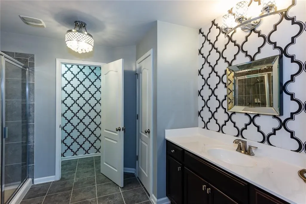 Snellville, Georgia 30078, United States, 3 Bedrooms Bedrooms, ,3 BathroomsBathrooms,Residential,Active,231225