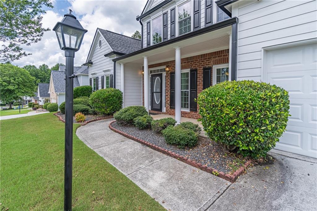 3906 Elm Trace Court