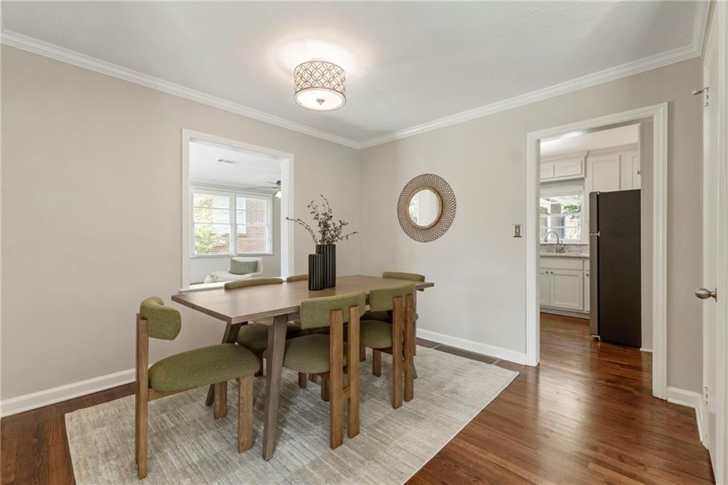 2312 Vistamont Drive