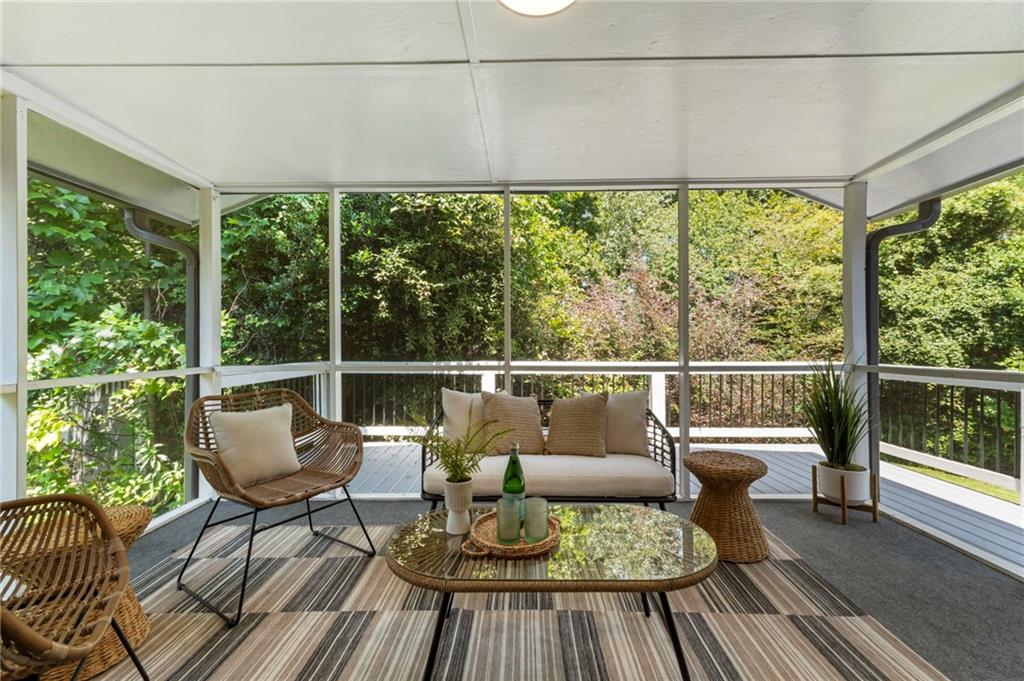 2312 Vistamont Drive