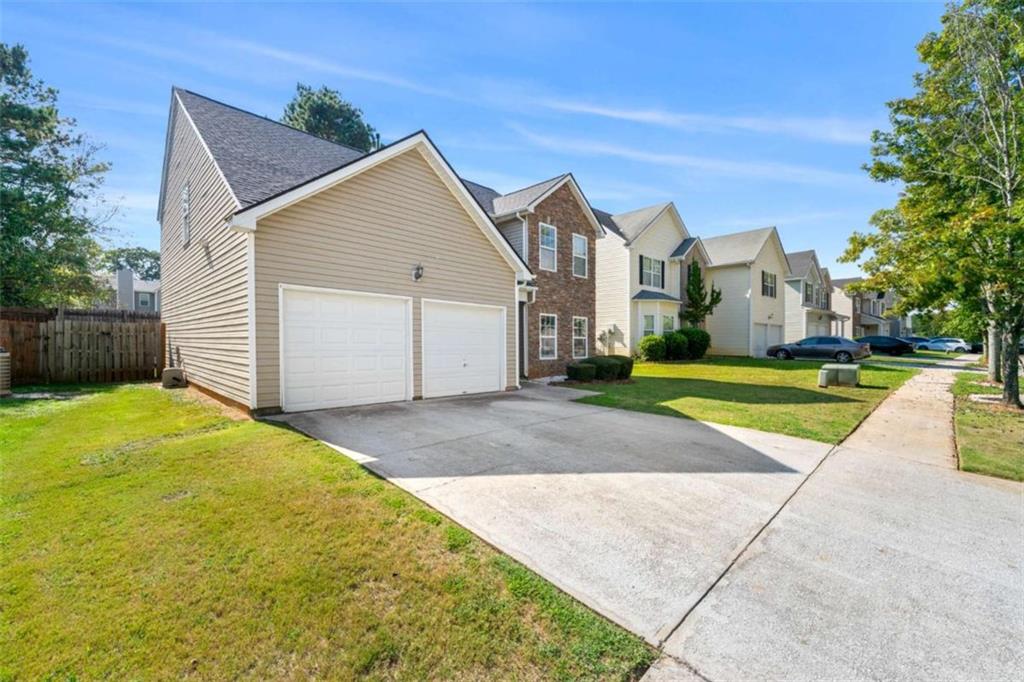 3892 Rosebud Park Drive