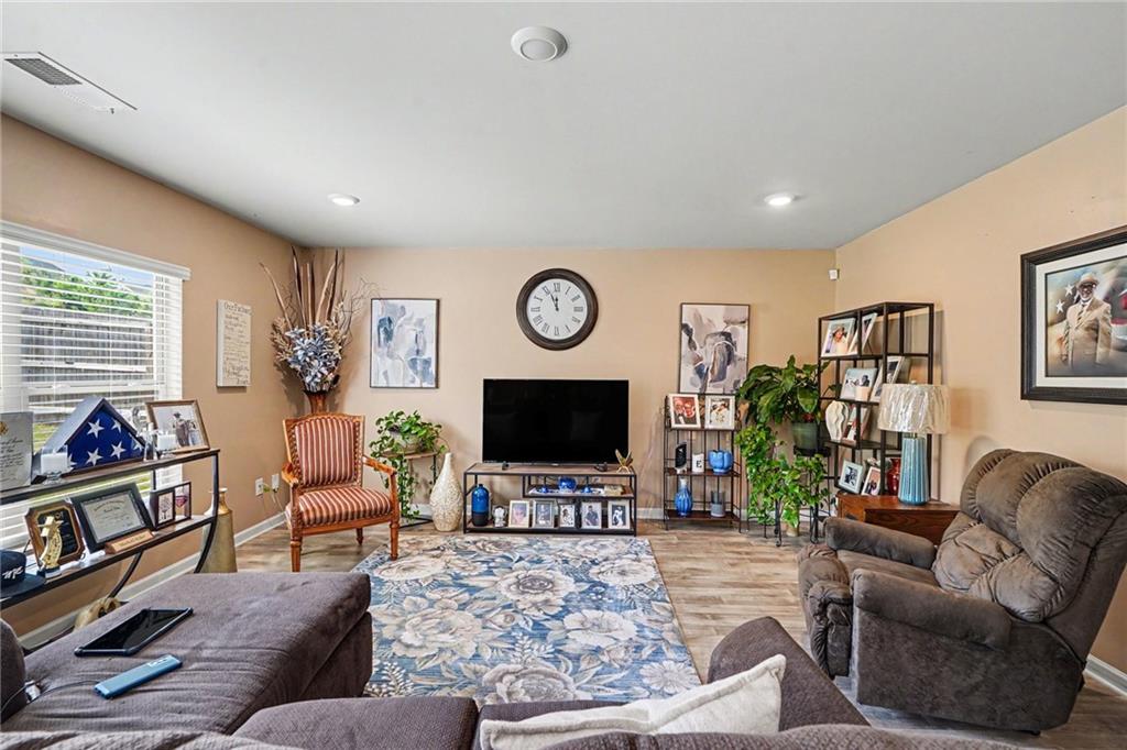 140 Blue Heron Way