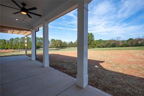 A home in Calhoun