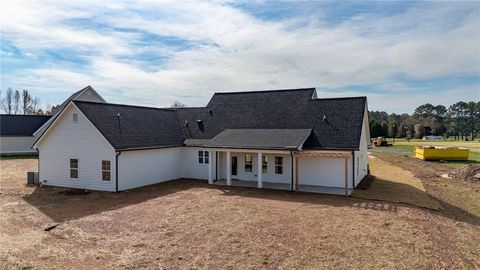 A home in Calhoun