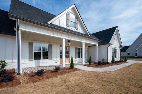 A home in Calhoun