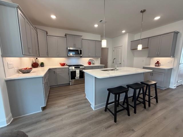 108 English Barn Way