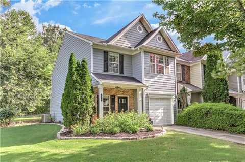 Townhouse For Sale - 230 Magnolia Leaf Drive<br/> Woodstock, GA 30188