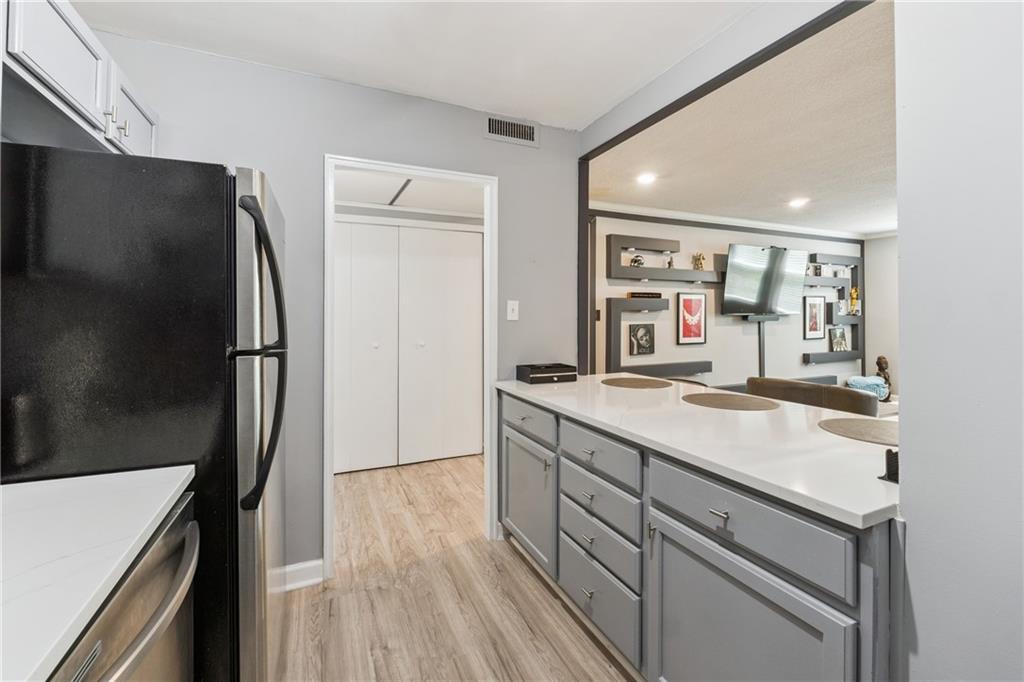 2965 Pharr Court South NW 512