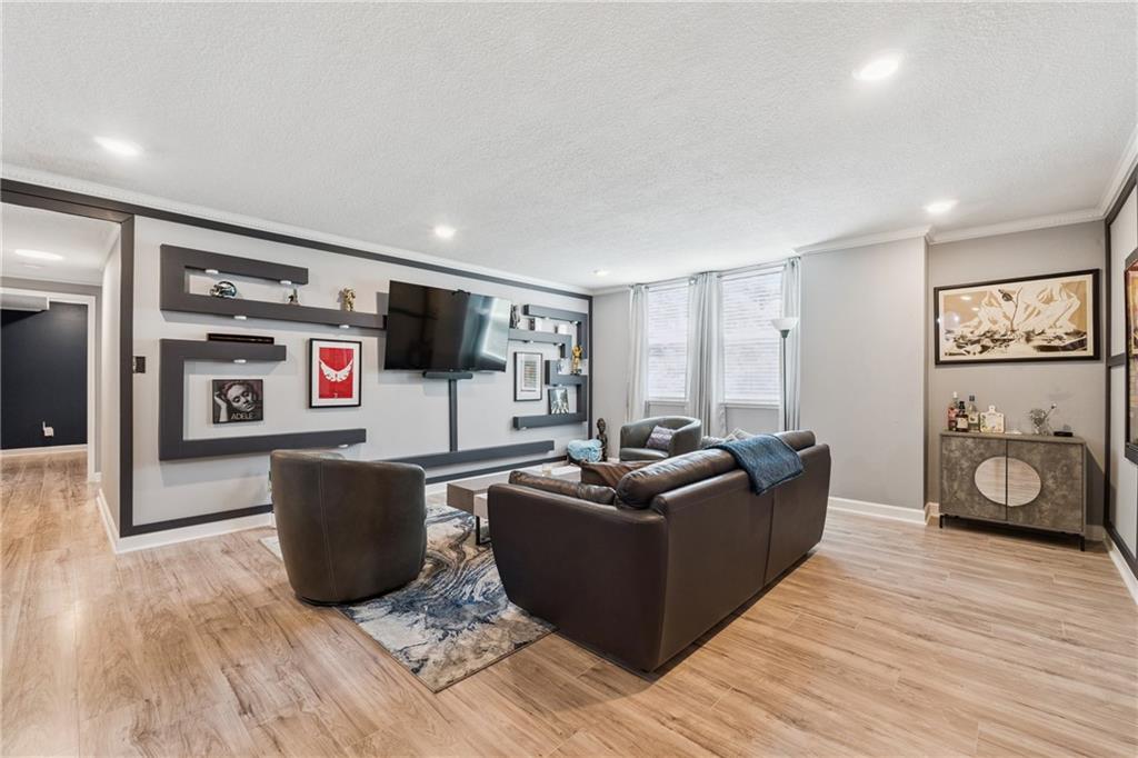 2965 Pharr Court South NW 512