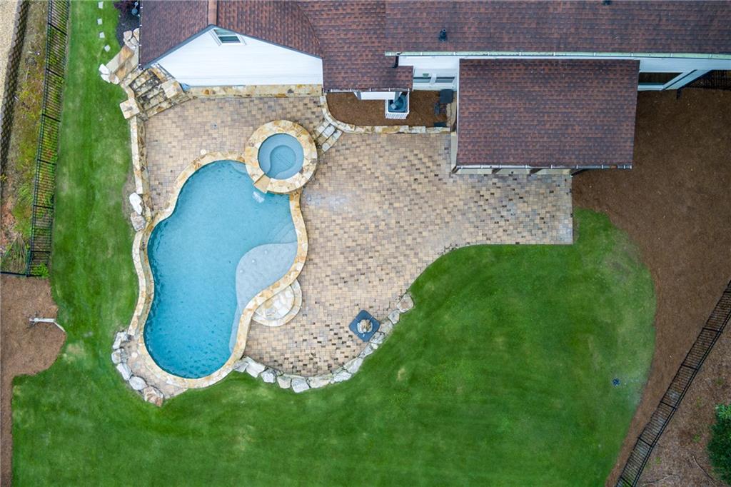 3250 Indian Hills Drive