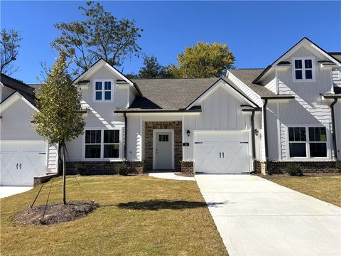 28 Village Court 16 Cleveland GA 30528
