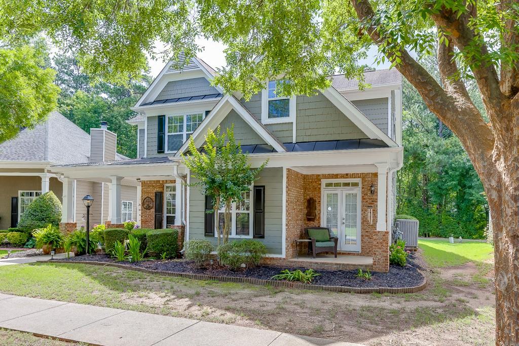3900 Baluster Court